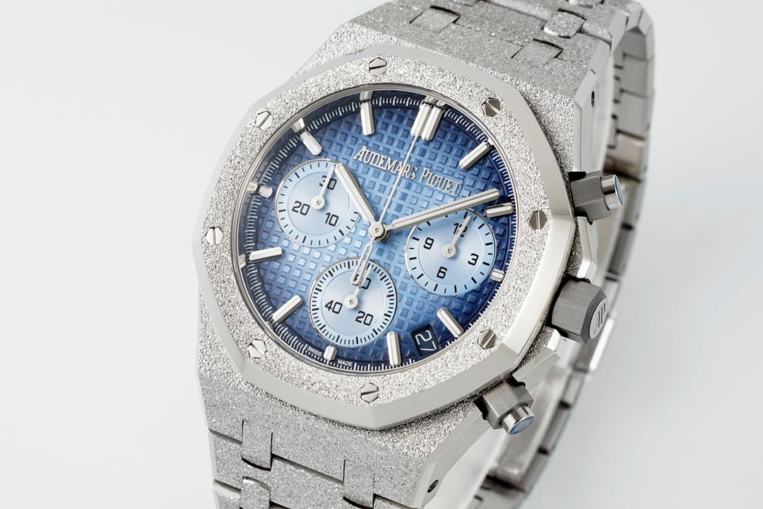 8acec12f5ac04f7 AMO Watch