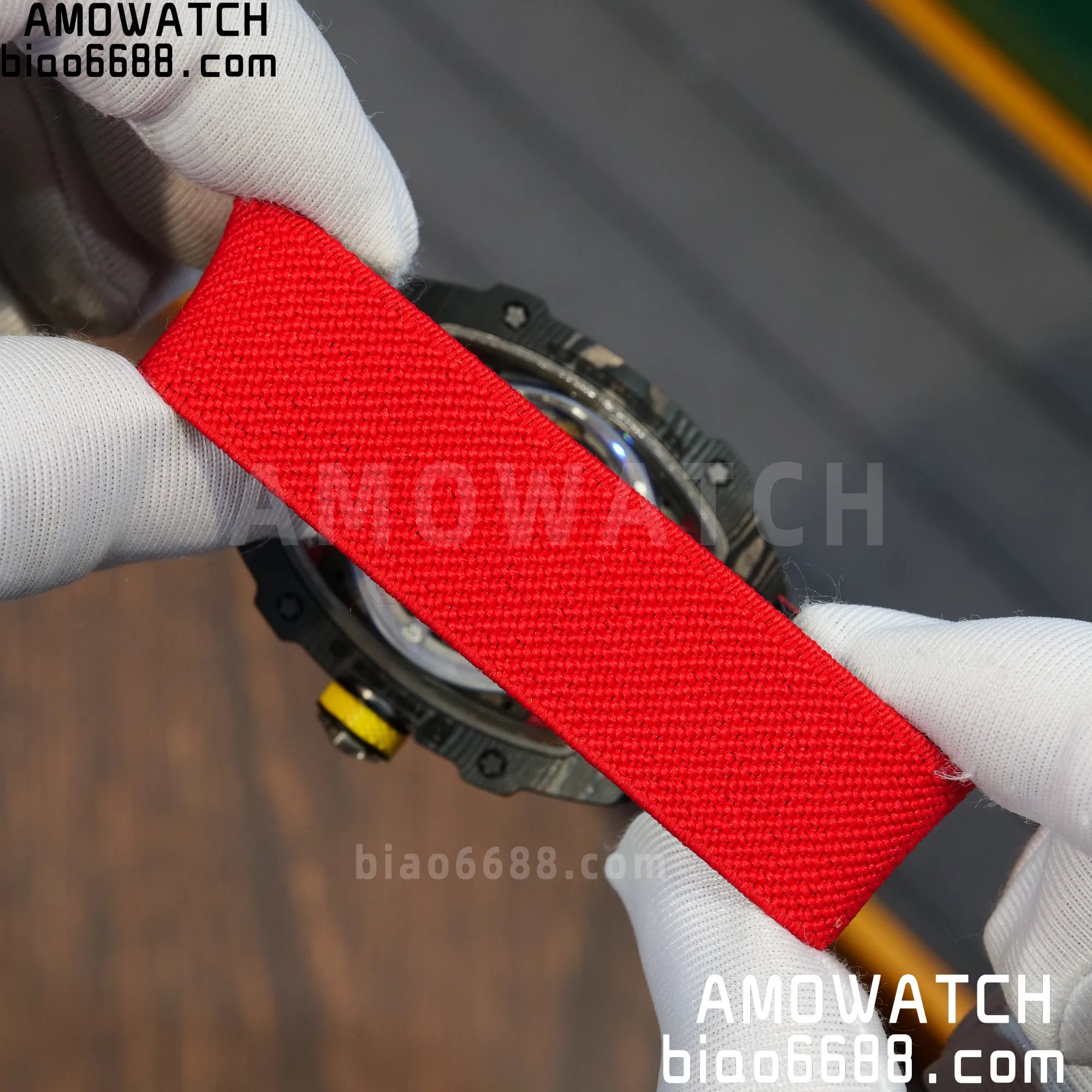9e3c27d55252551 AMO Watch