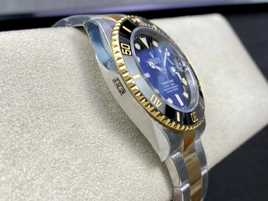 a5e2a32419980c8 阿默表行AmoWatch