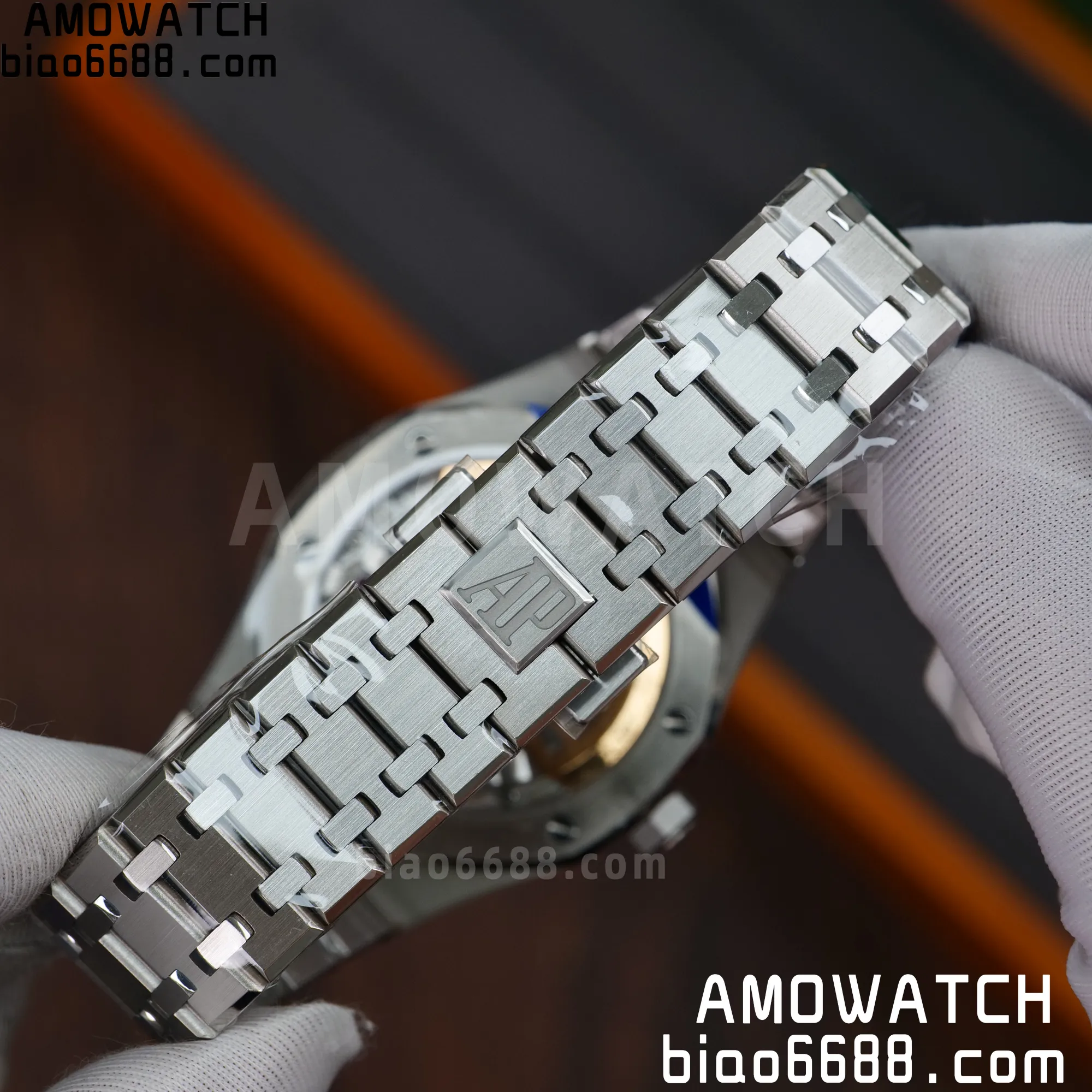 adb326df9440073 AMO Watch