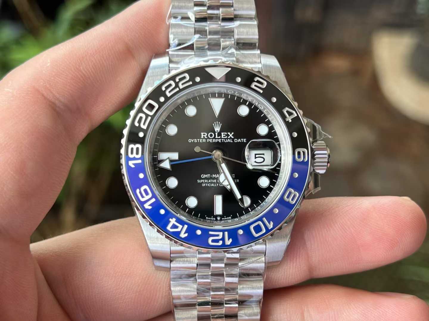 bc13b6353ee1e13 AMO Watch