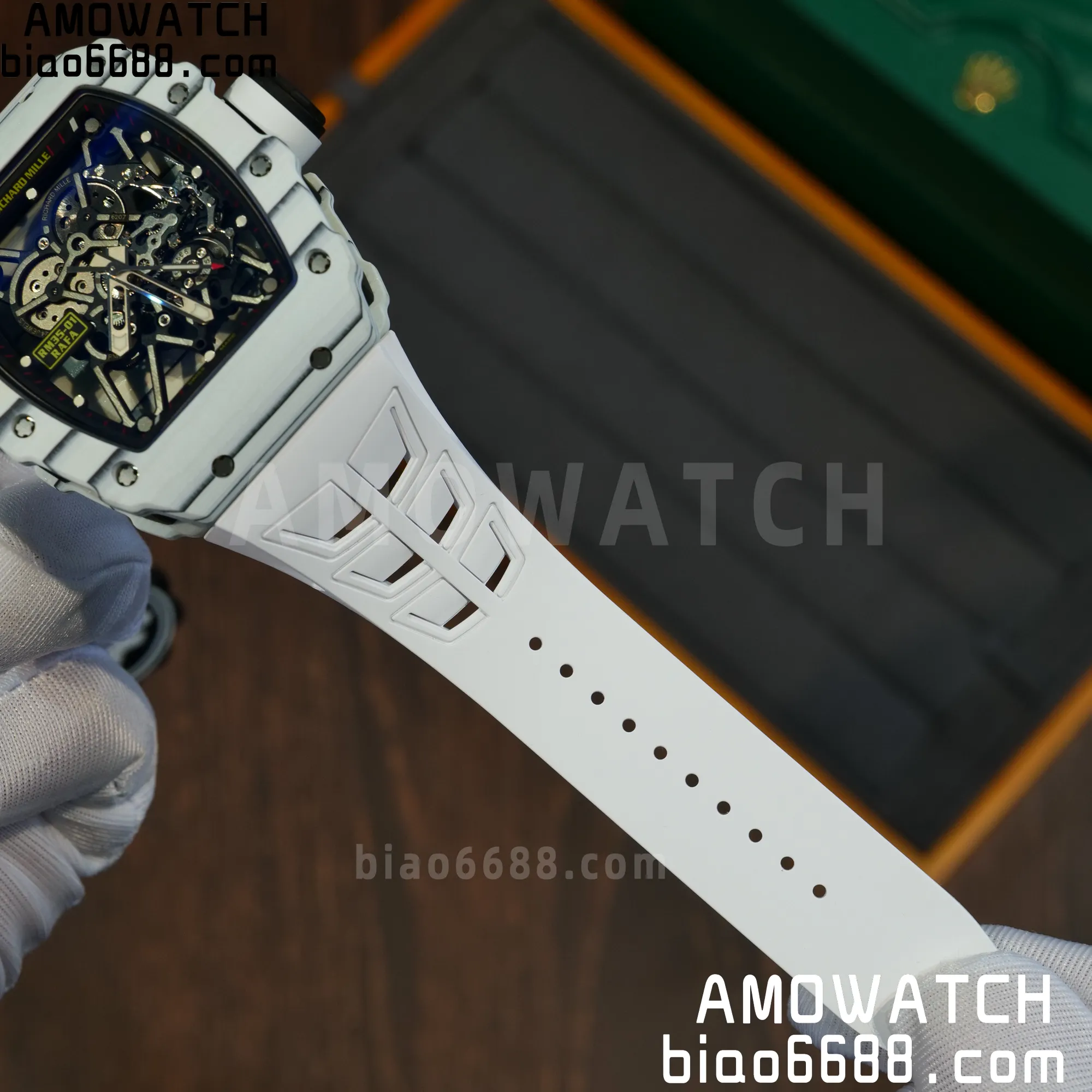 be75f37f165a16c AMO Watch