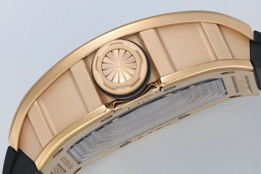 cd1e9e004f54291 AMO Watch