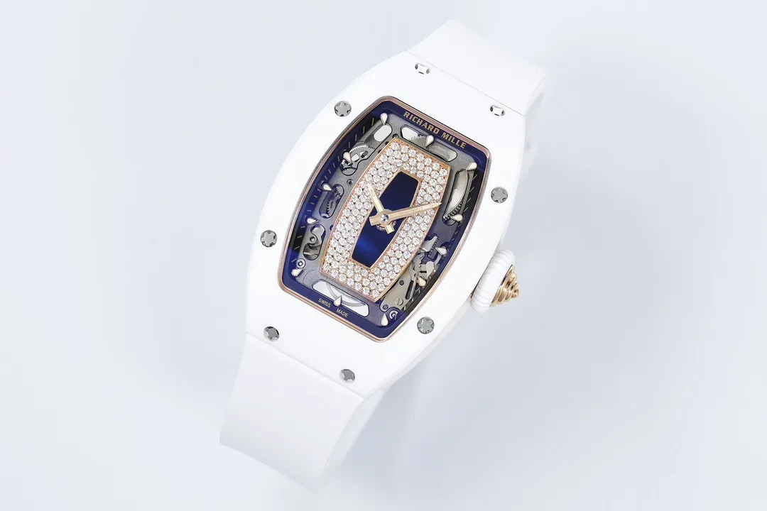 d4f94036a726076 AMO Watch