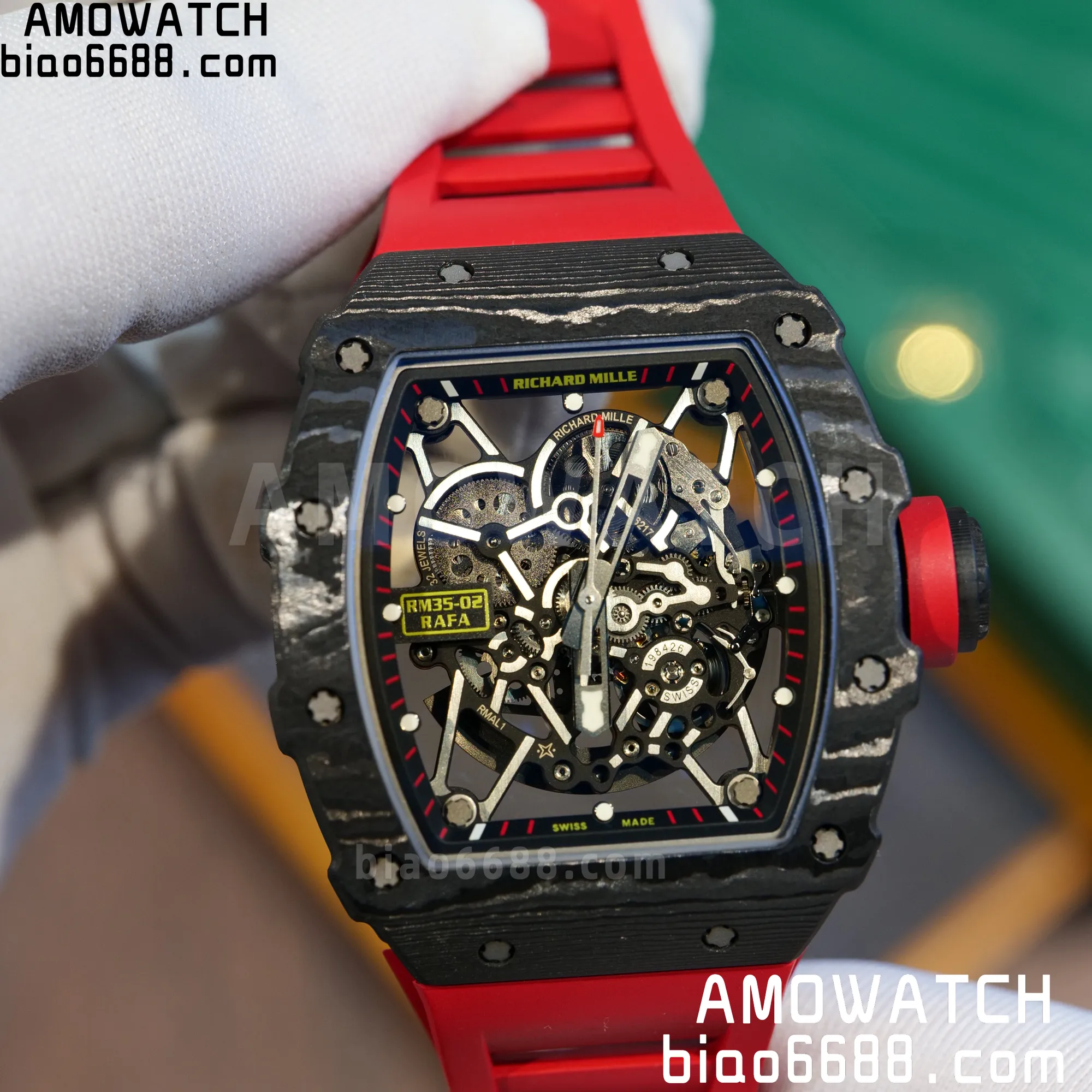 e8d5c333016aa63 AMO Watch