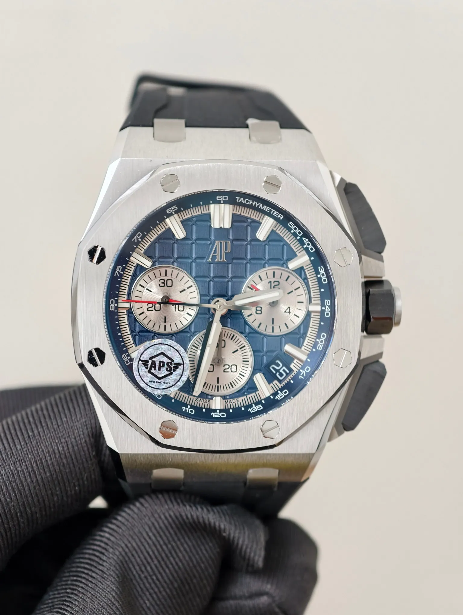 e9a019fded62a06 AMO Watch