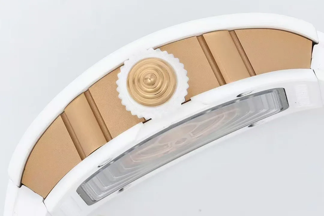 ed01bbe22ebb637 AMO Watch