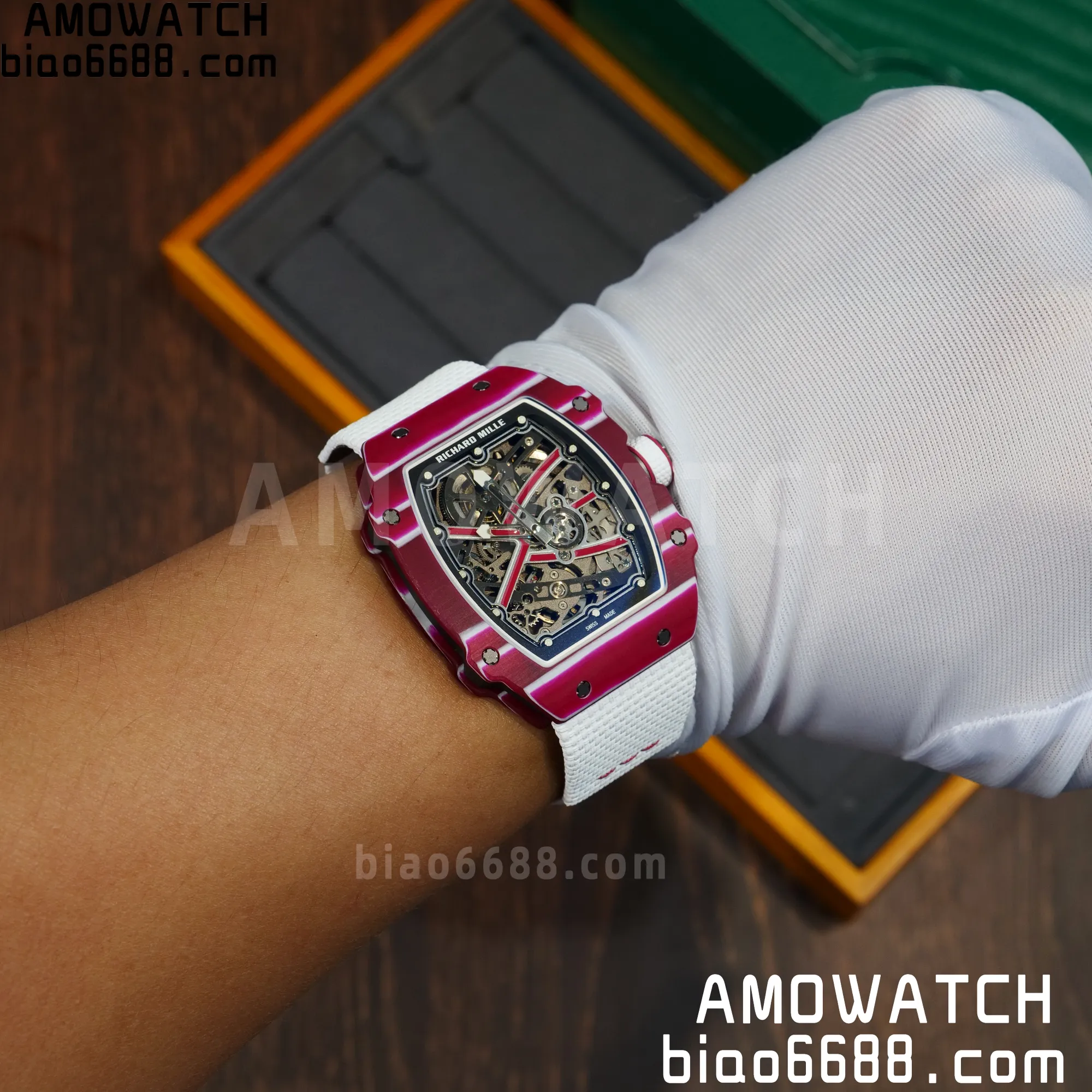 ee8242637601c17 AMO Watch