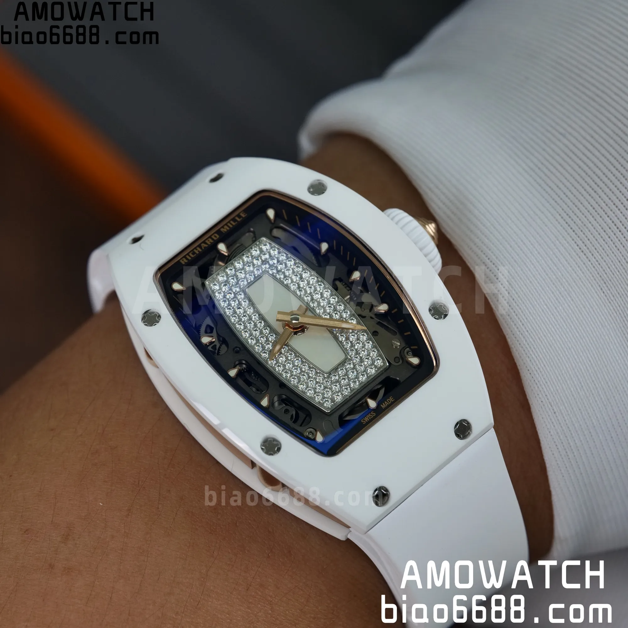 f0ed0939411bb02 AMO Watch
