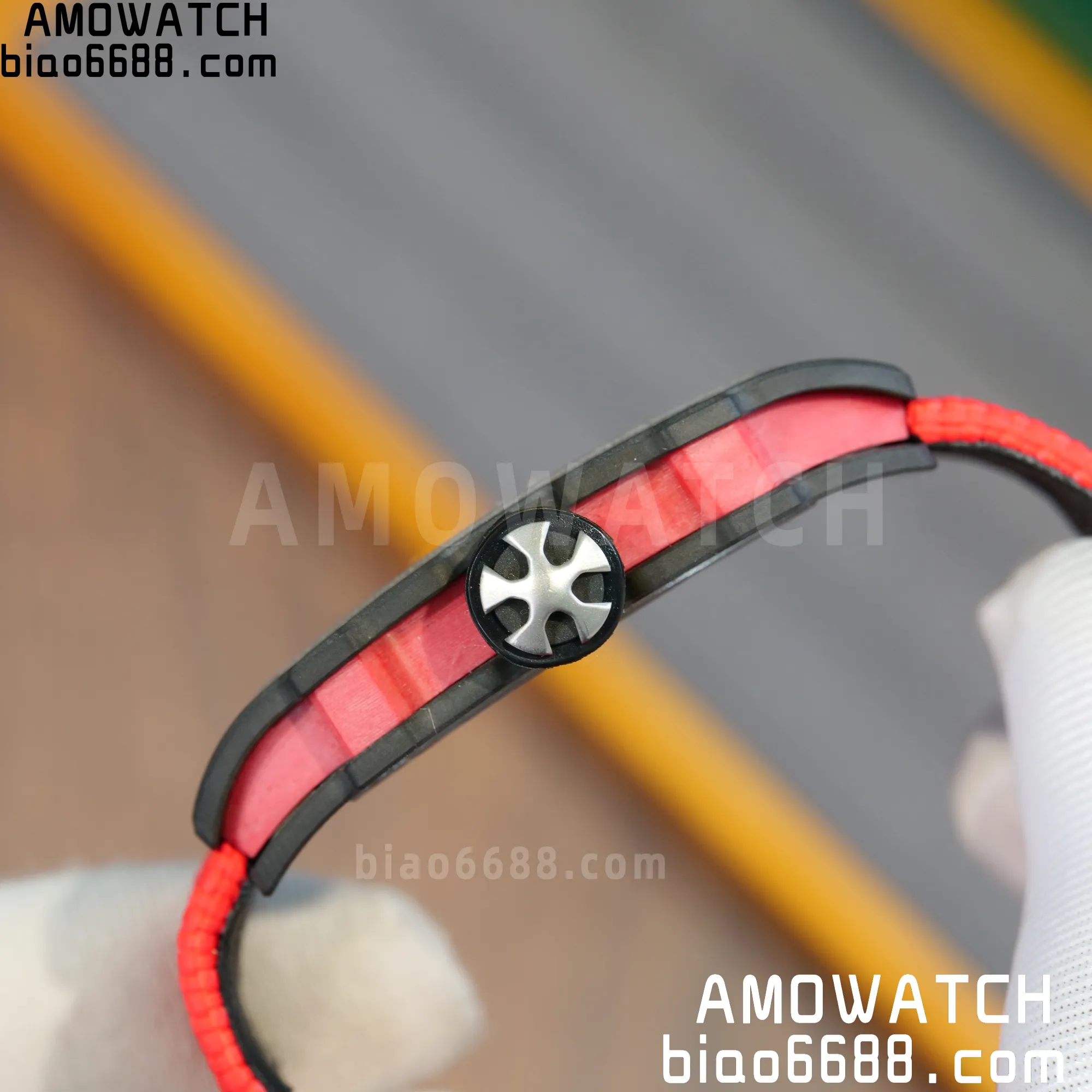 f7c2078f57e0b5e AMO Watch