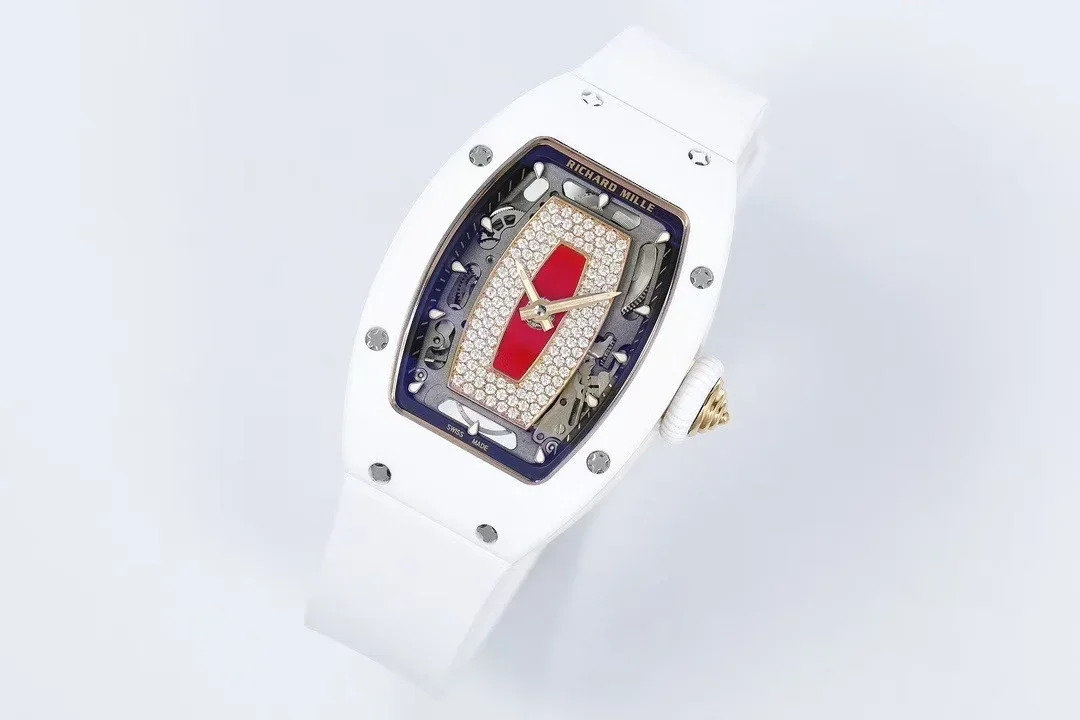 fdae640c925da7c AMO Watch