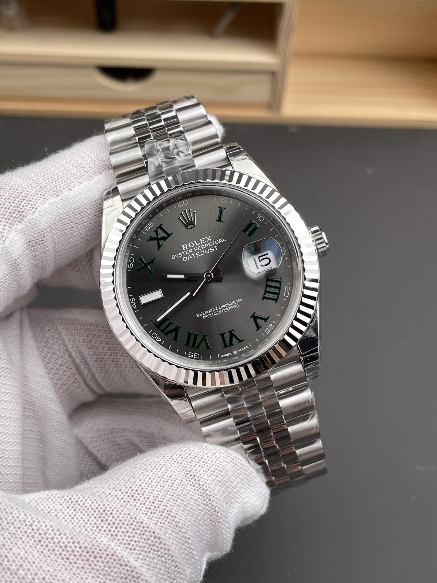 21fc746759e5b47 AMO Watch