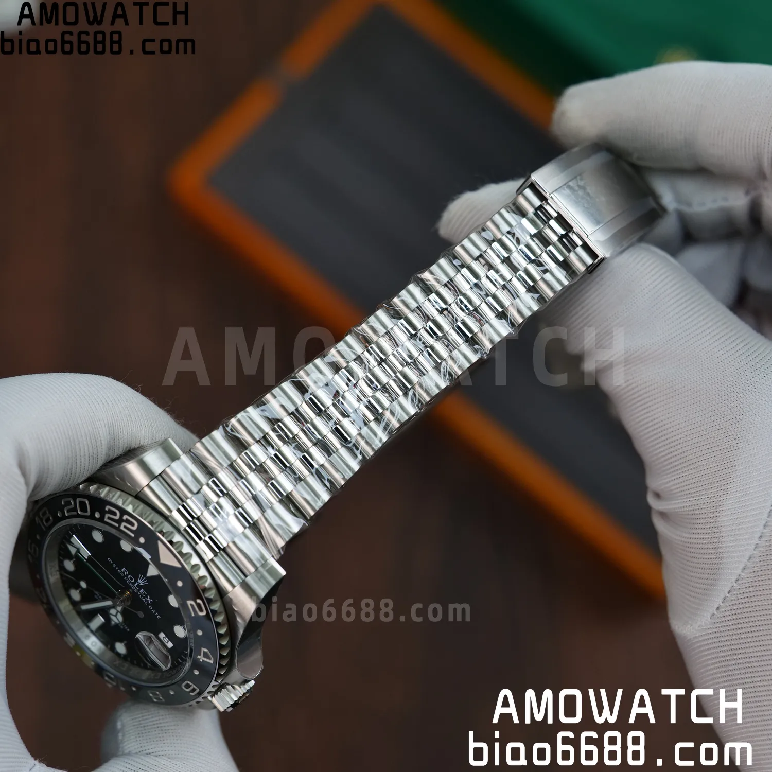 2b01d6e9a8b3e71 AMO Watch