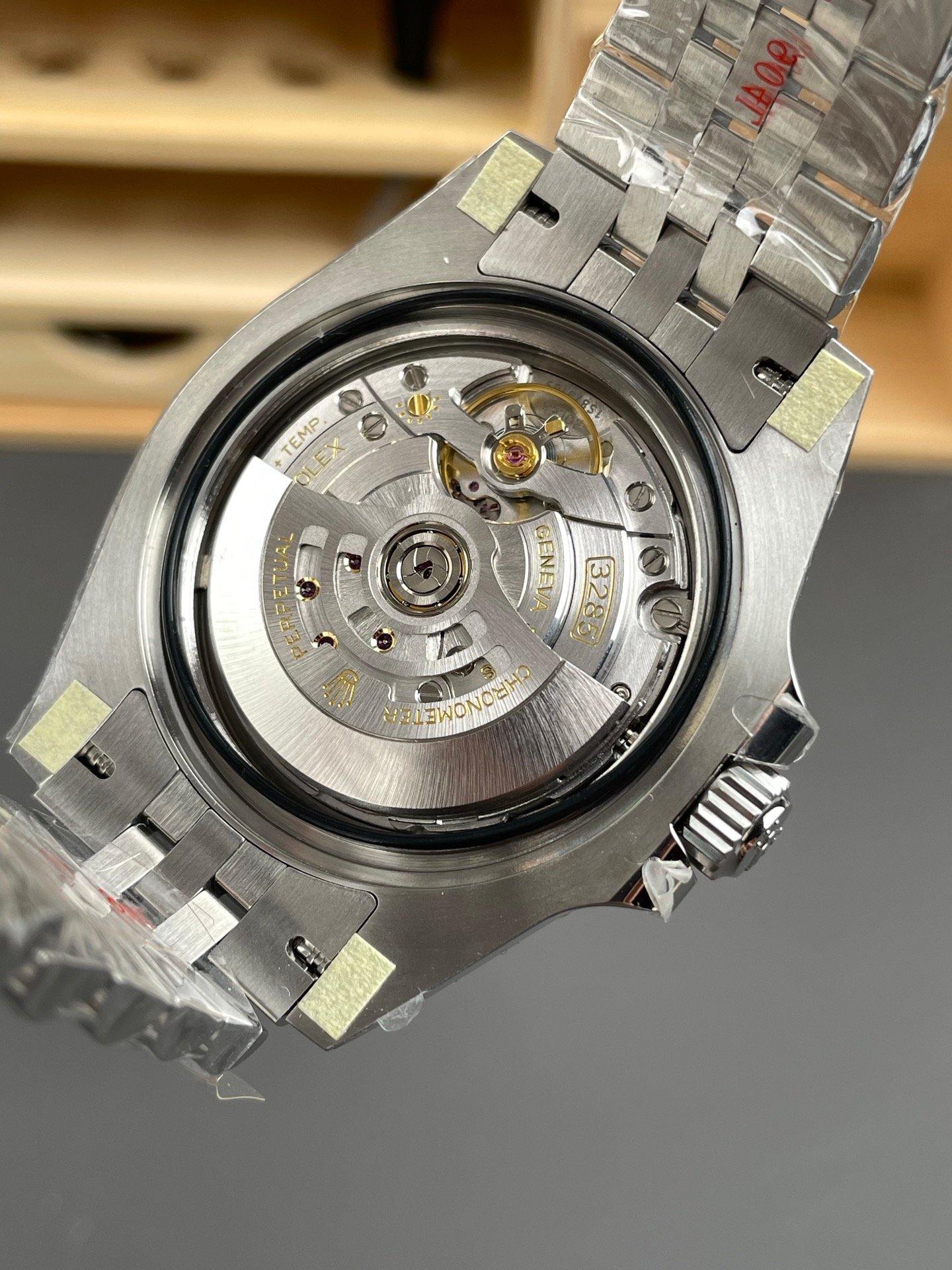 56b32e3d7fdea99 阿默表行AmoWatch