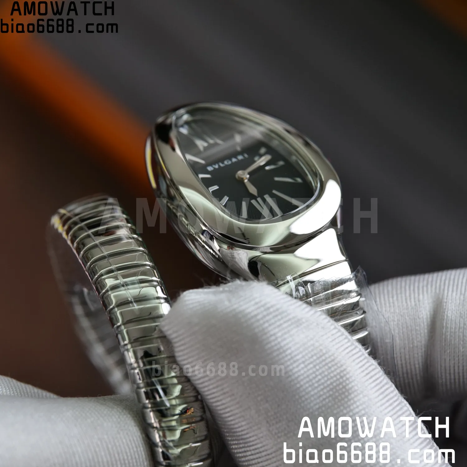 60ab648152b6097 AMO Watch
