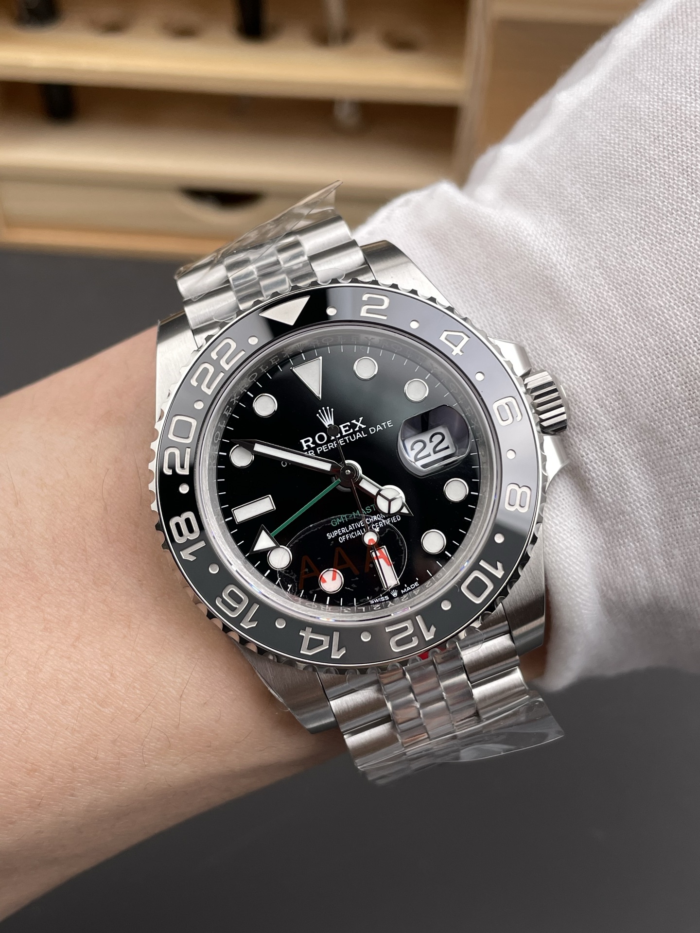 698c9557c4064fe AMO Watch