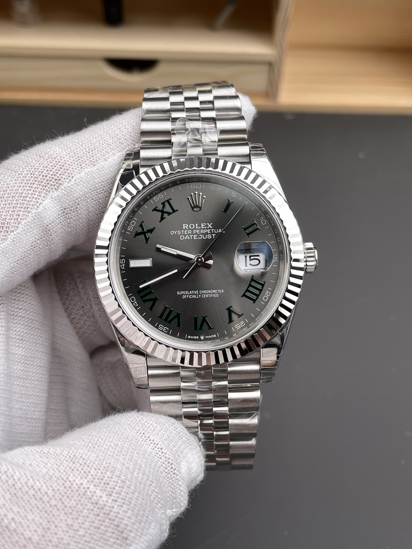 8b72b266d50c9e8 AMO Watch