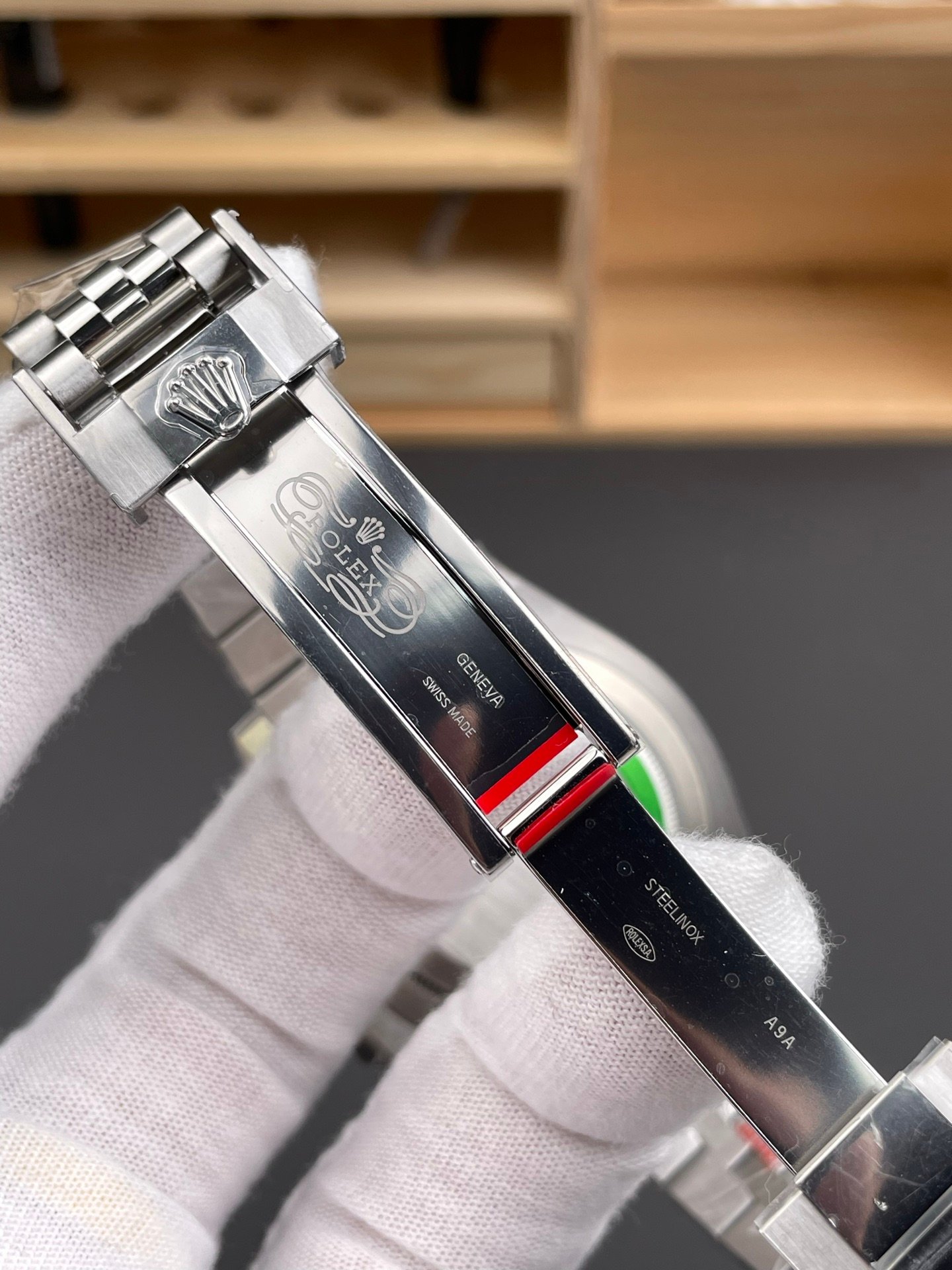 a2e009852689fd5 阿默表行AmoWatch