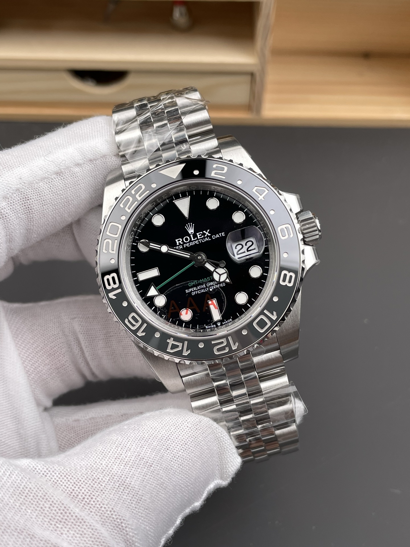 add3a570c053a73 AMO Watch