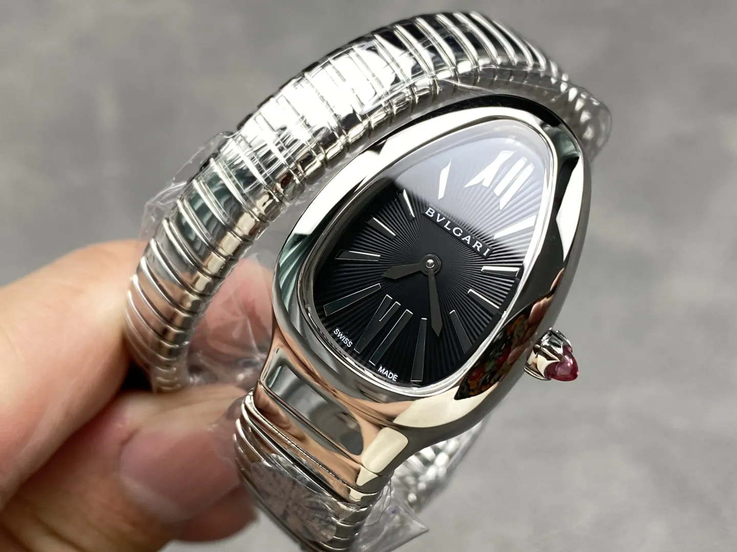 b236a6c87e5c773 AMO Watch