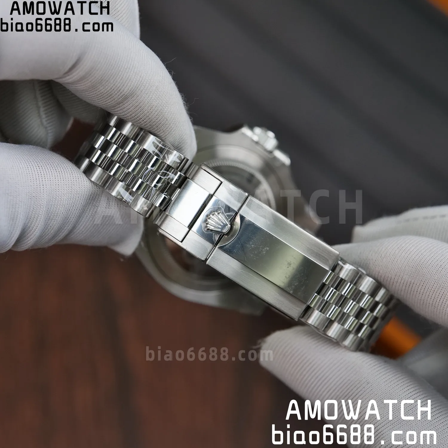 b2baad60f064b2a AMO Watch