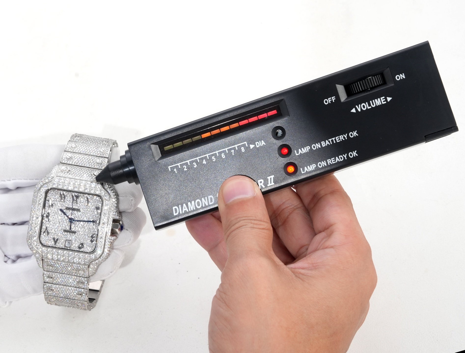 c2383eb474d05ce AMO Watch