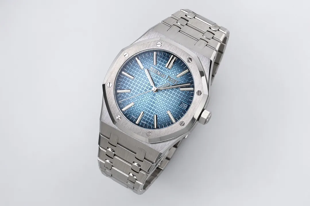de26c5922f069ba AMO Watch