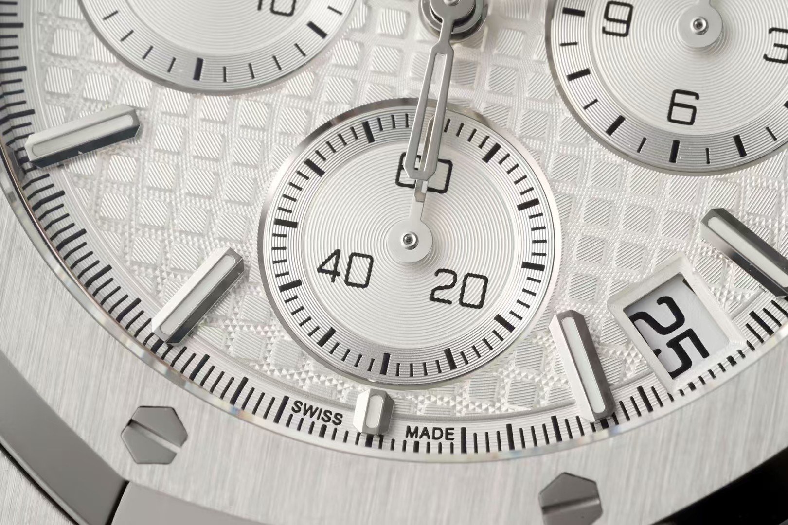 e5f585350edfd14 AMO Watch