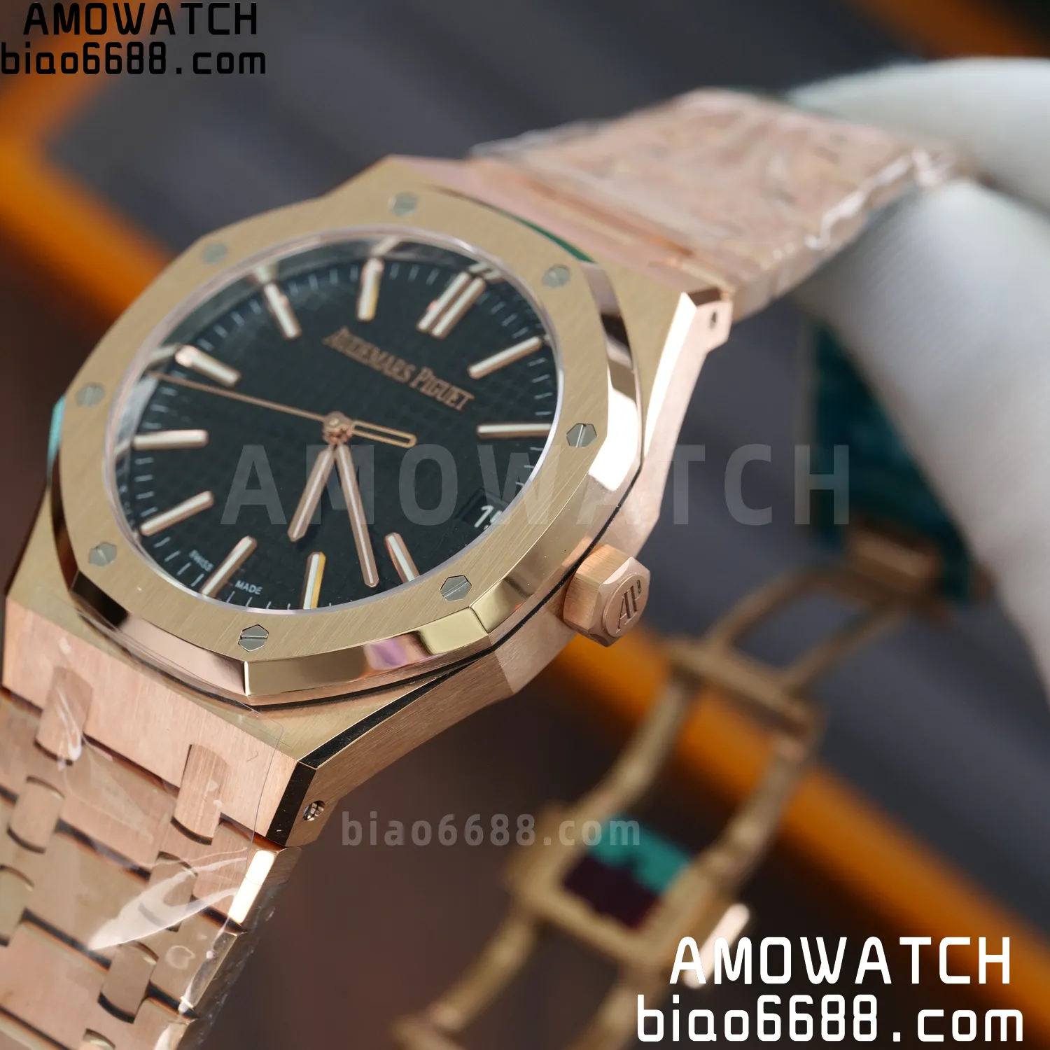 361dd26b052897d AMO Watch
