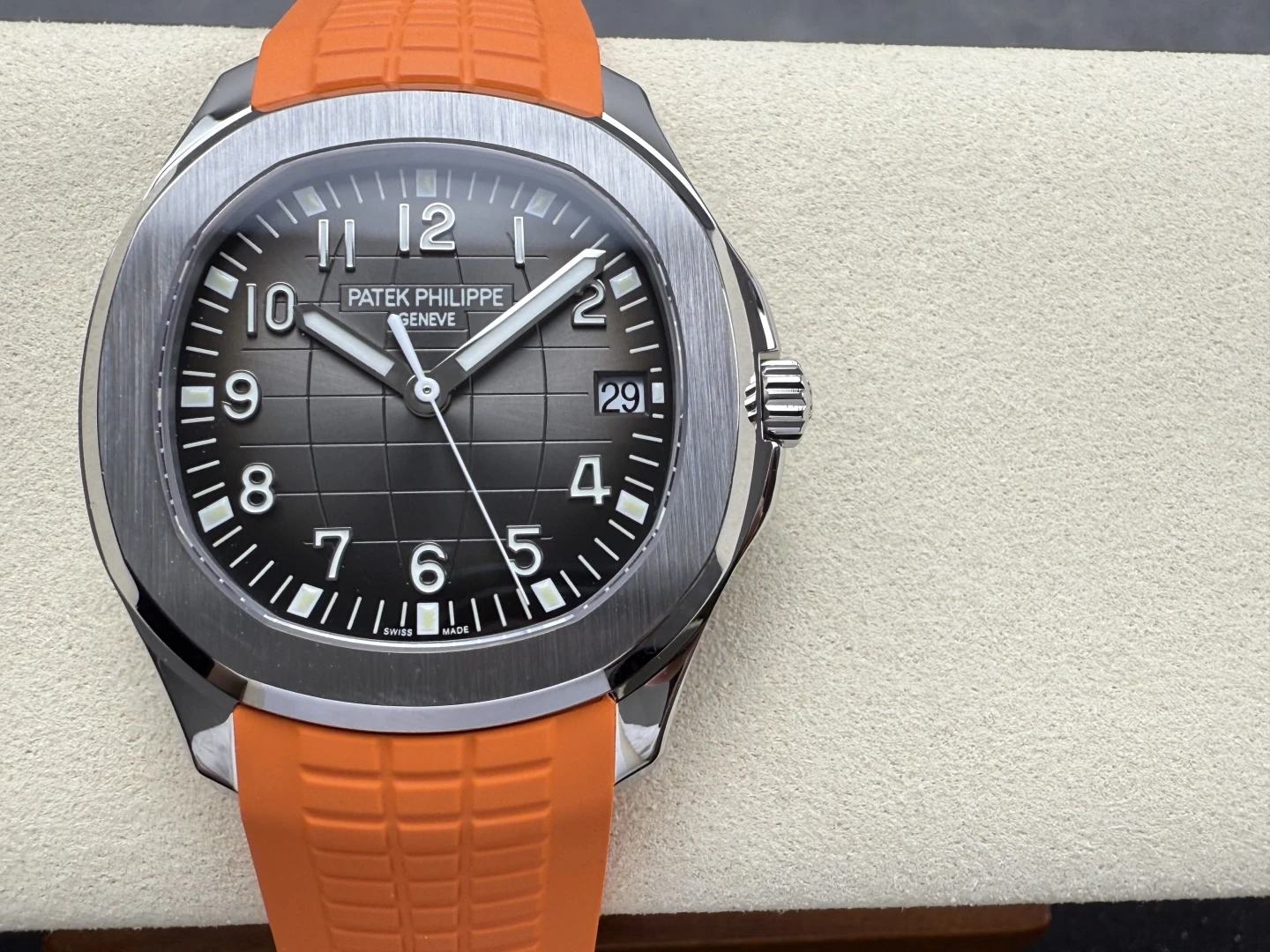 414dacae199fb37 阿默表行AmoWatch