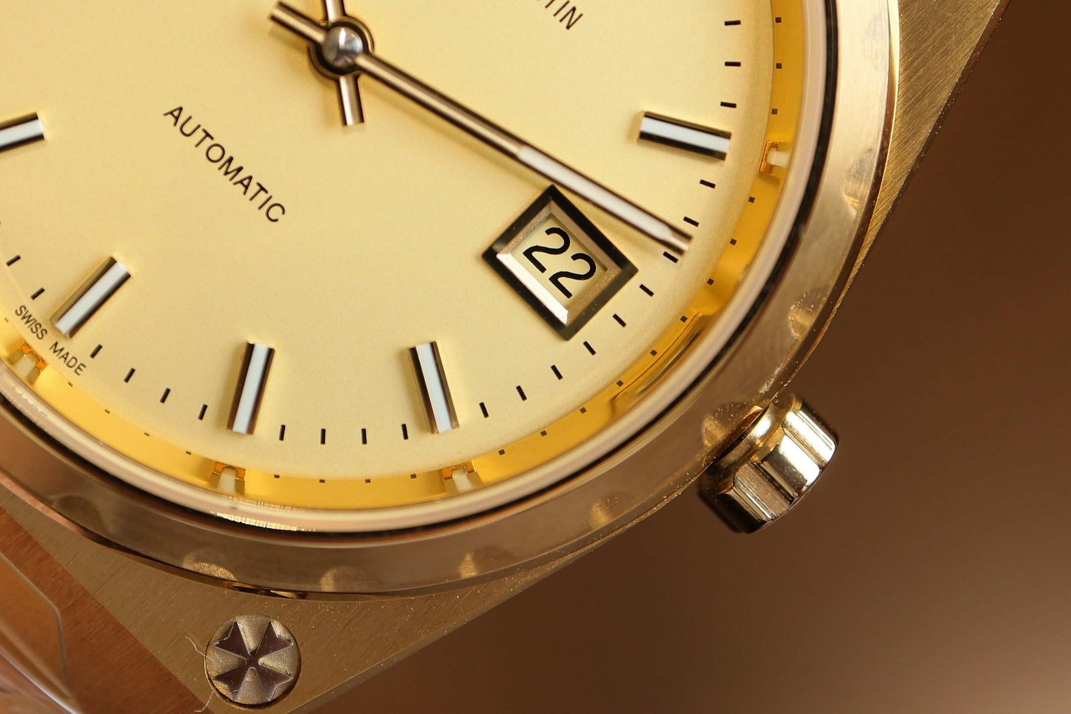 4c009a33bf2cfc4 阿默表行AmoWatch