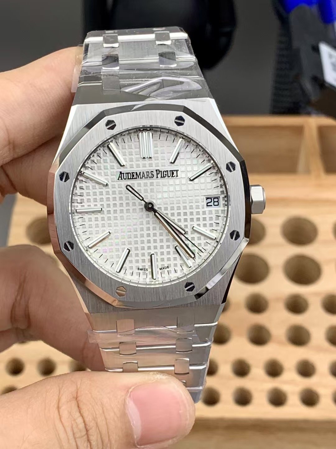 574db5054b3e3a5 阿默表行AmoWatch