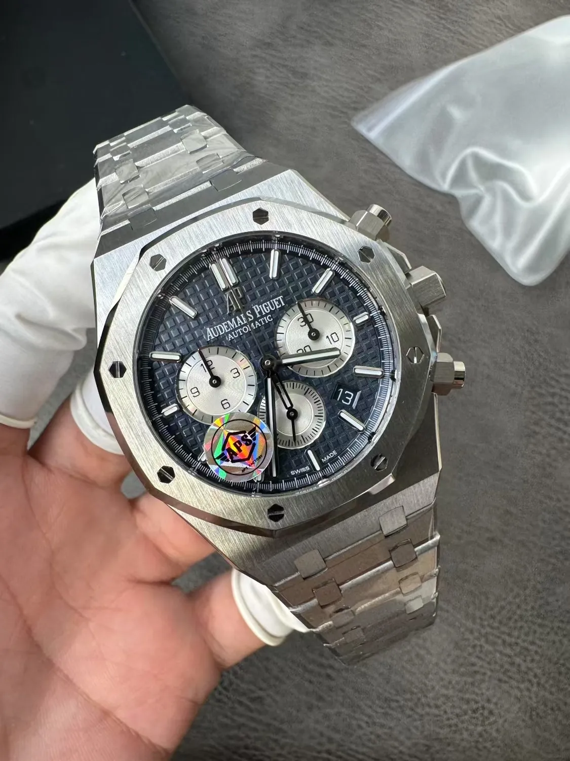 6a6ff2032c34fee 阿默表行AmoWatch