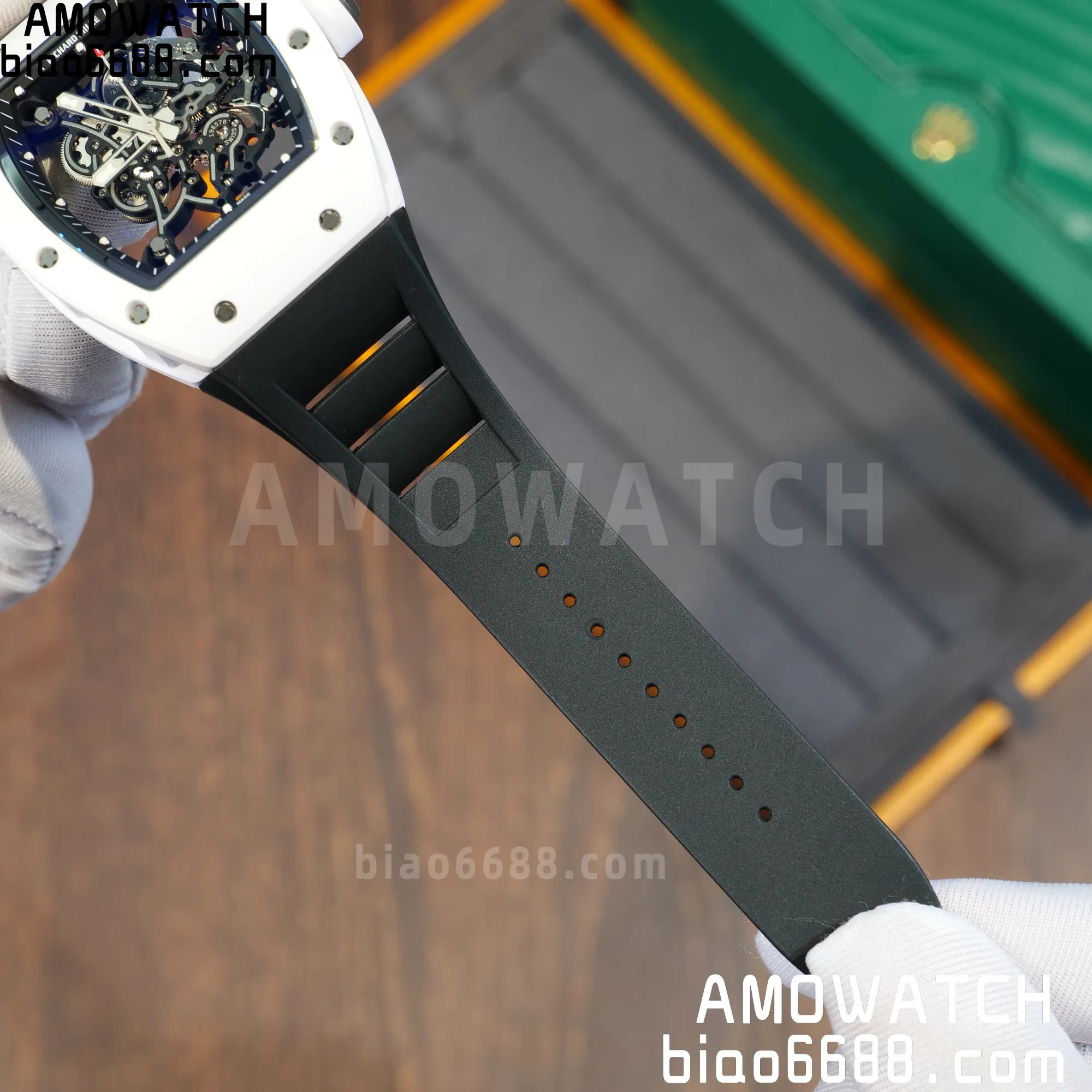 6fc4757fb3e5111 AMO Watch