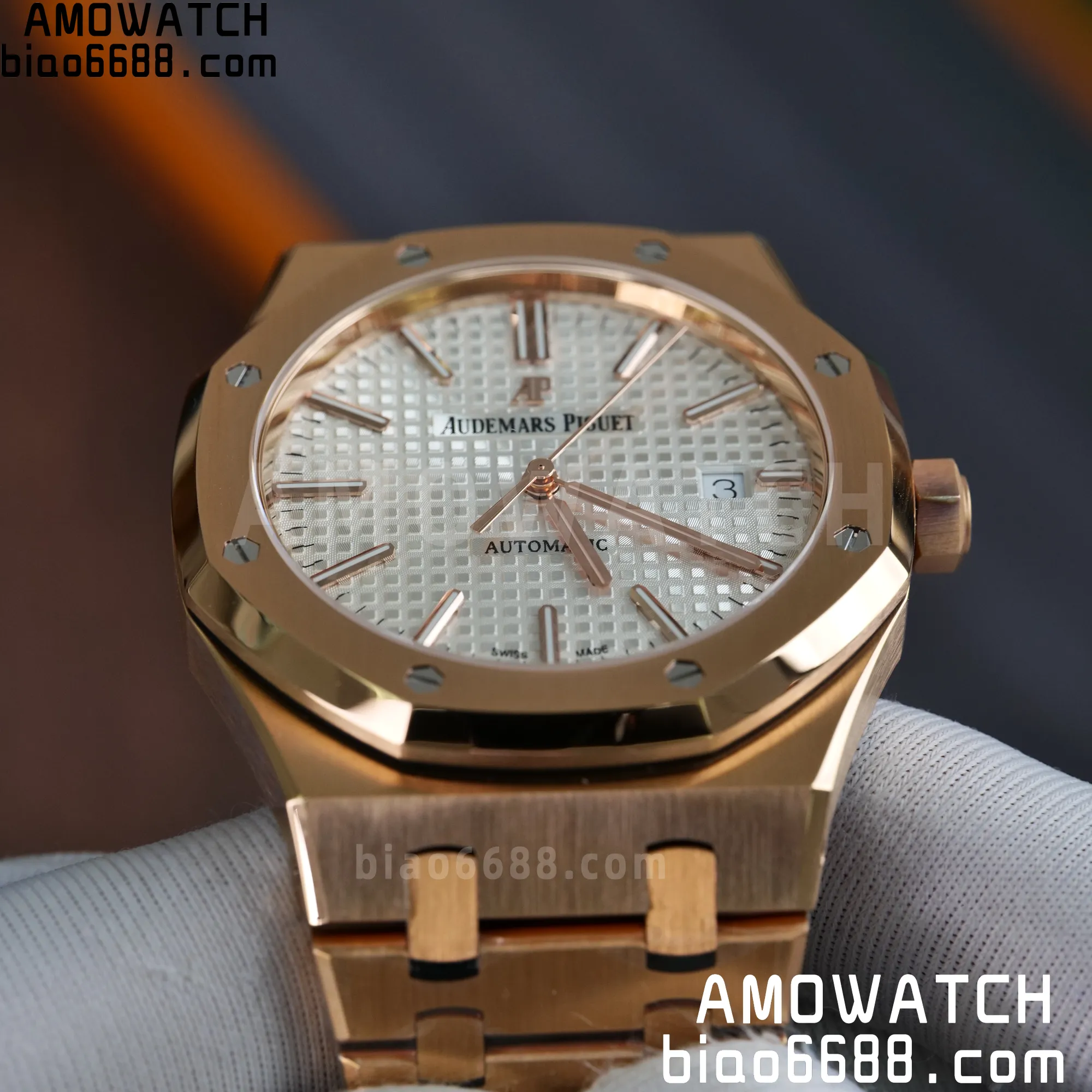 79c861da4b91c62 AMO Watch