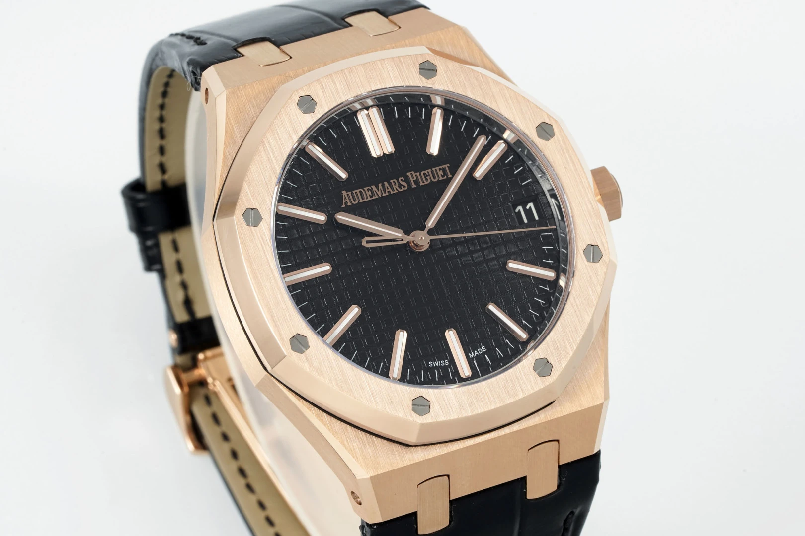 84845ef2aa65908 阿默表行AmoWatch