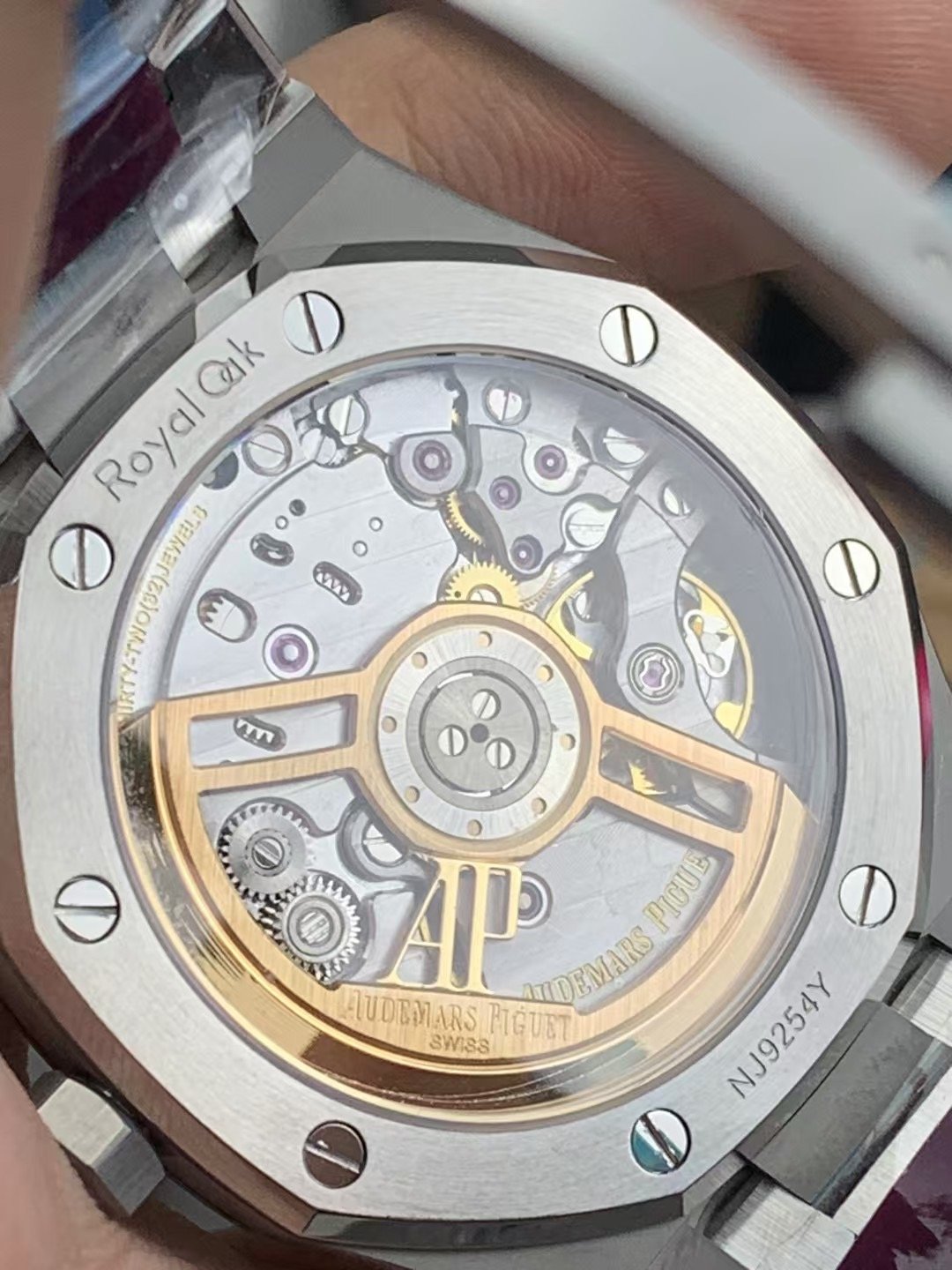 8f46db95d6a52c9 阿默表行AmoWatch