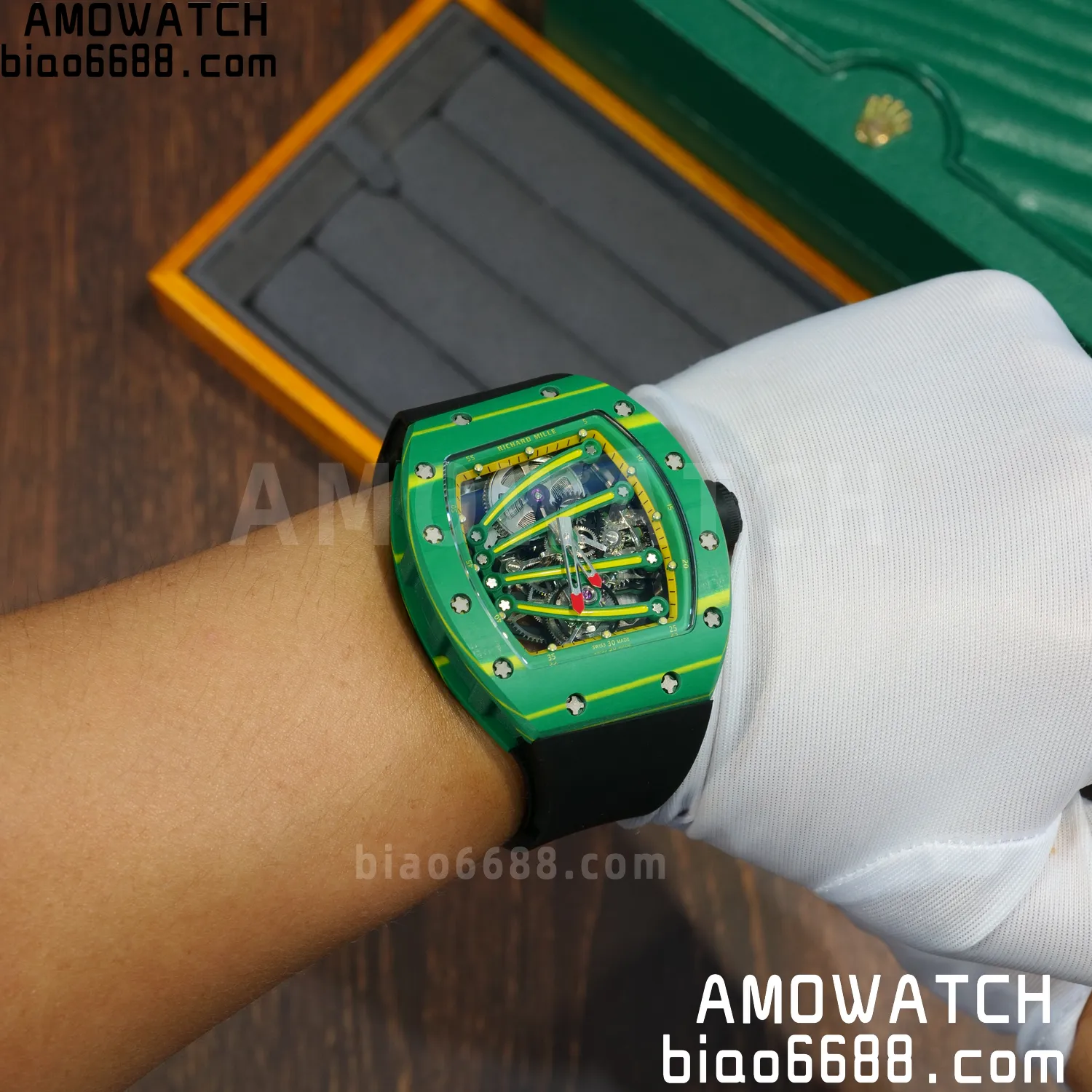 9a978b362bc8b42 AMO Watch