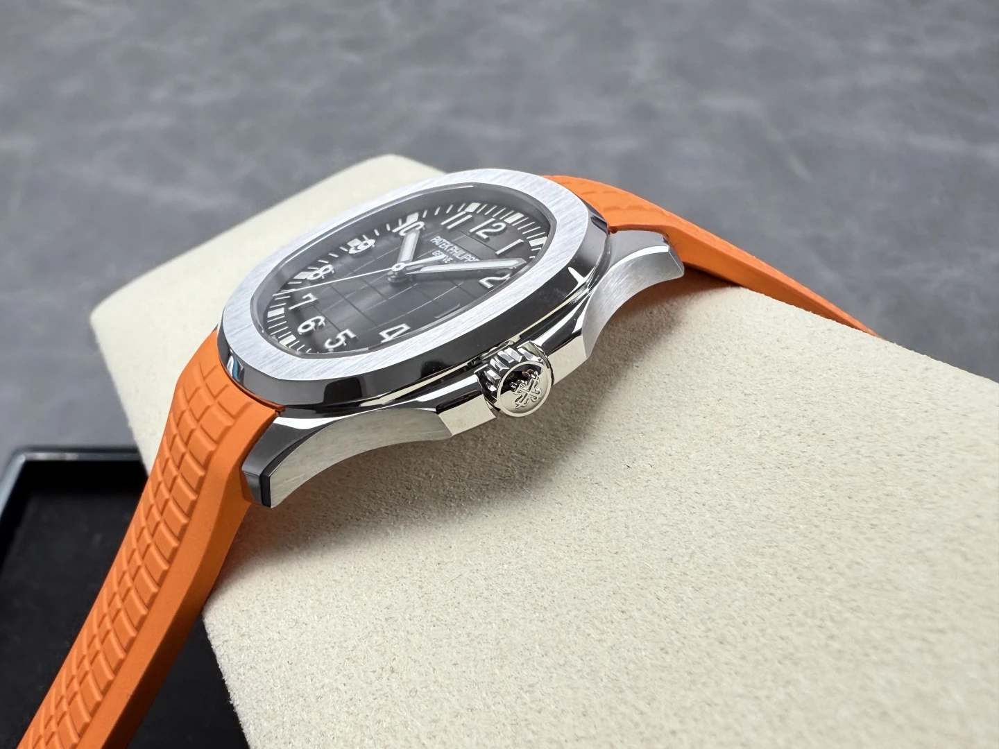 9bb6bee3a87cbec 阿默表行AmoWatch