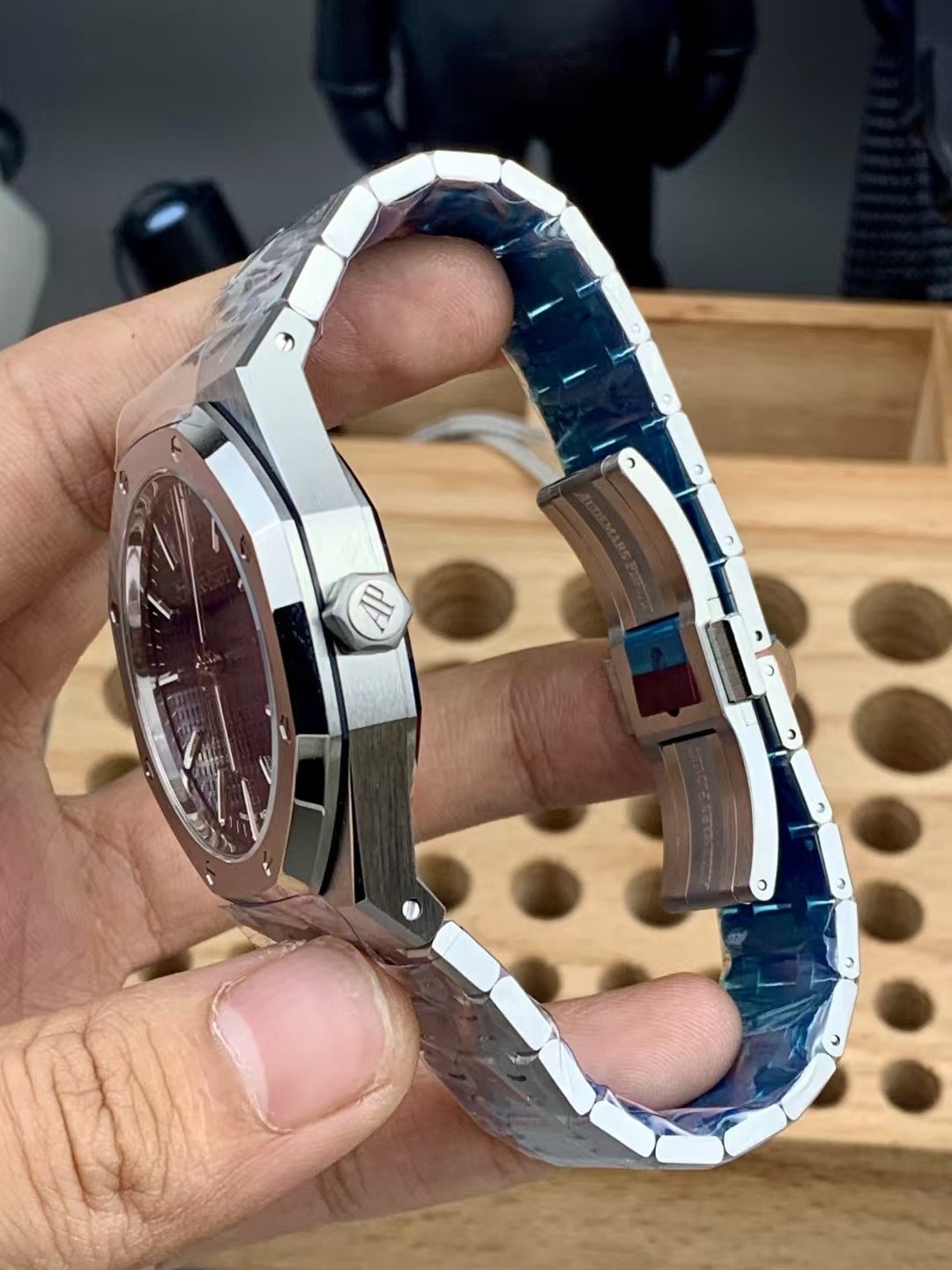 a19e3f9ae9b02a7 阿默表行AmoWatch