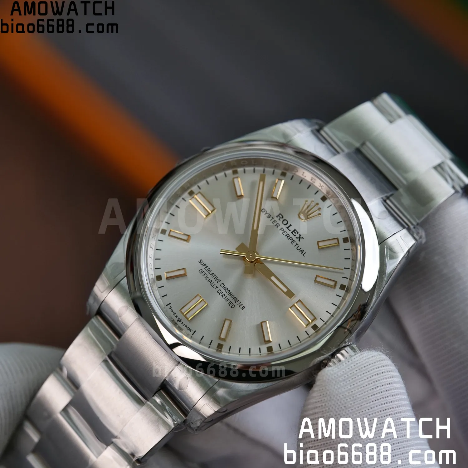 a5a2b63fef7e556 AMO Watch