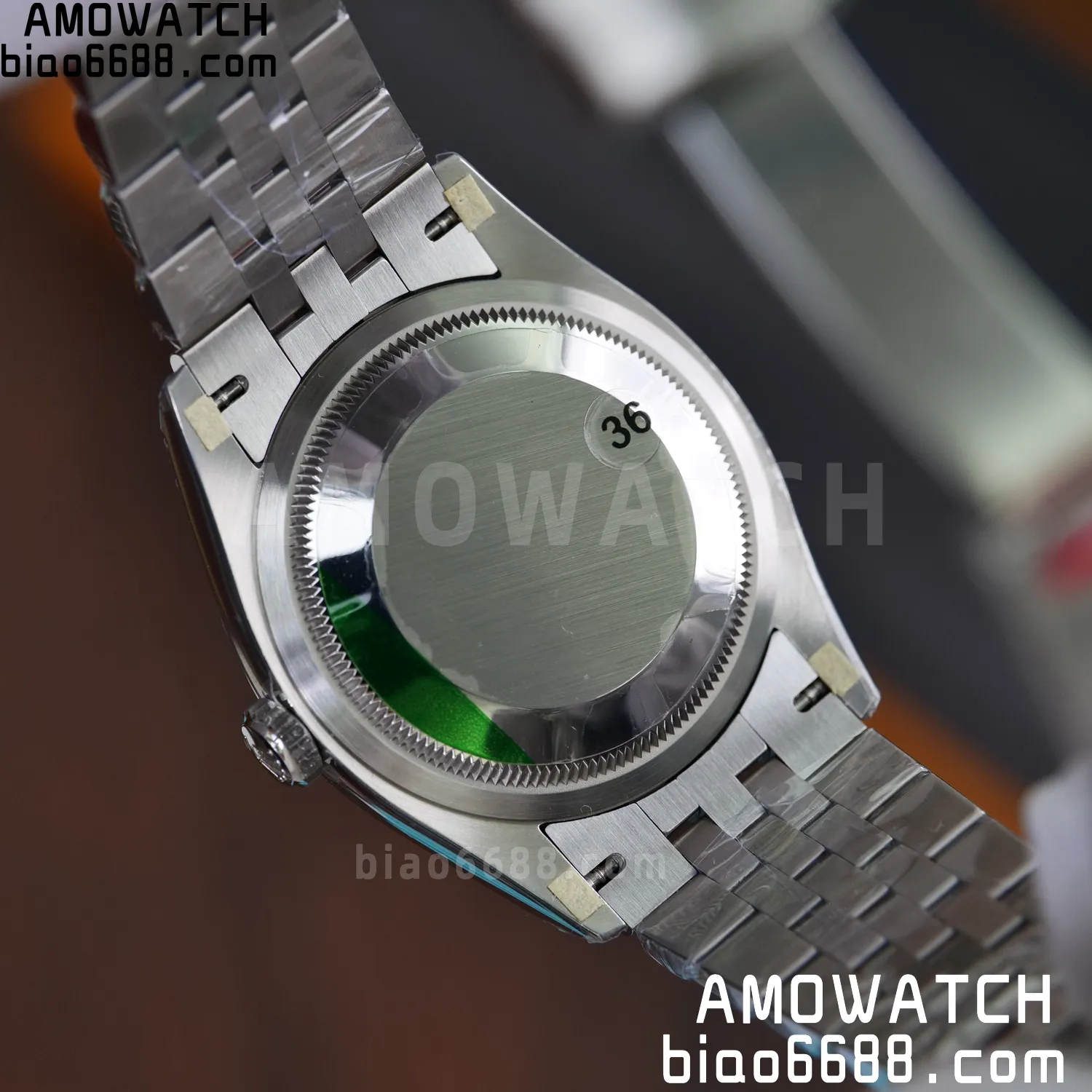 bff899658130980 AMO Watch