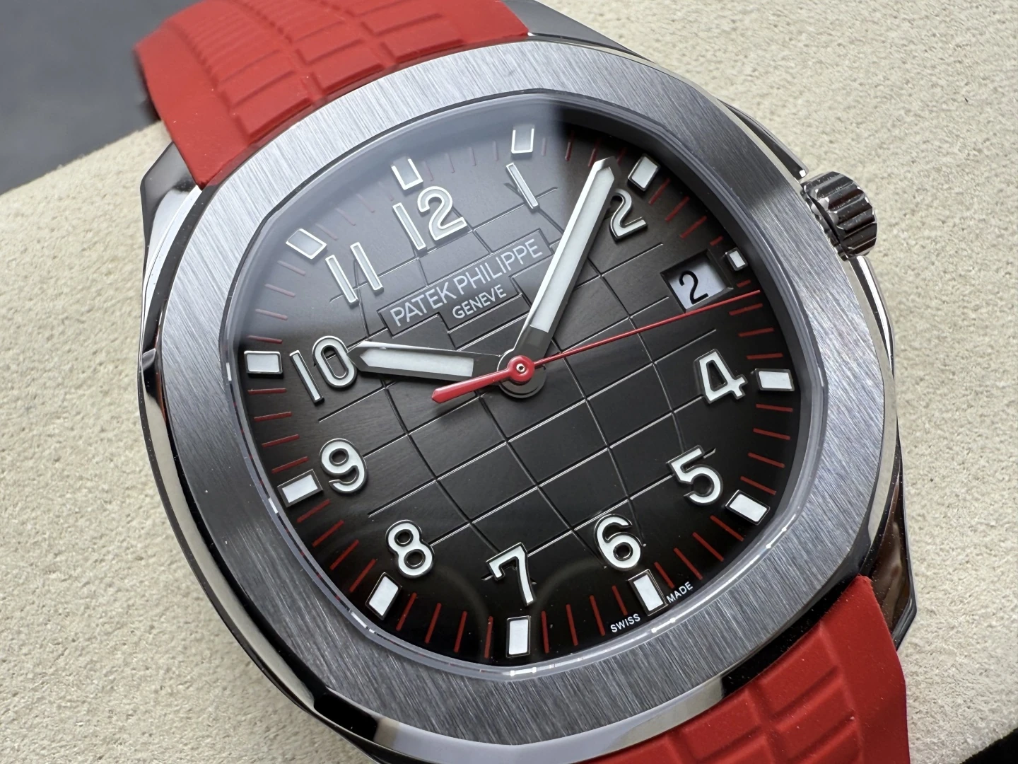 d0f82ff228eea18 阿默表行AmoWatch
