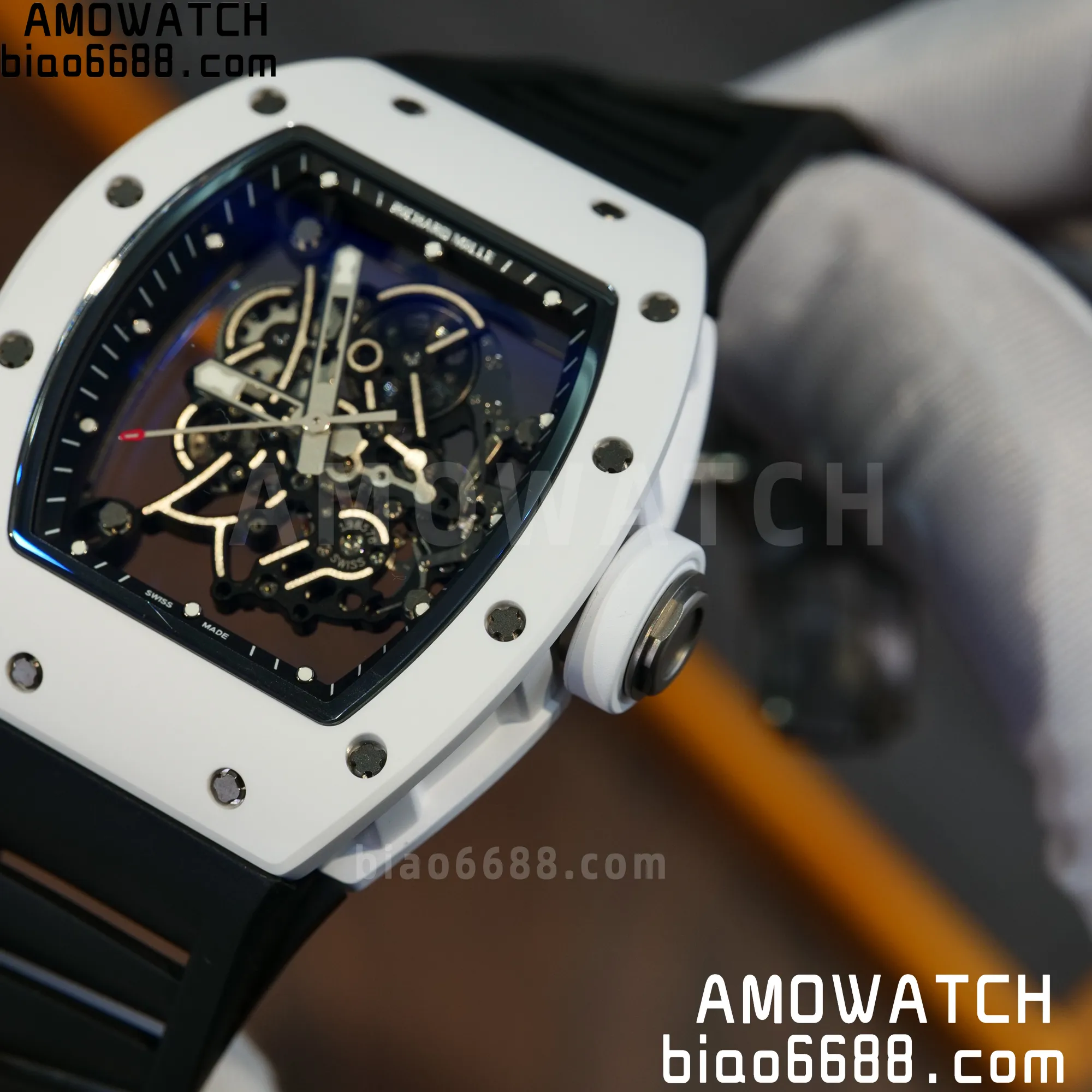f3ed6211f4e73f8 AMO Watch