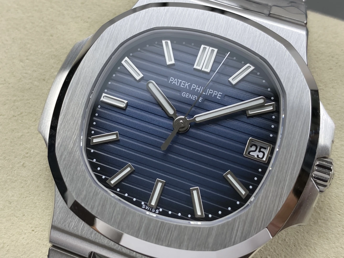00961ea3353a936 AMO Watch
