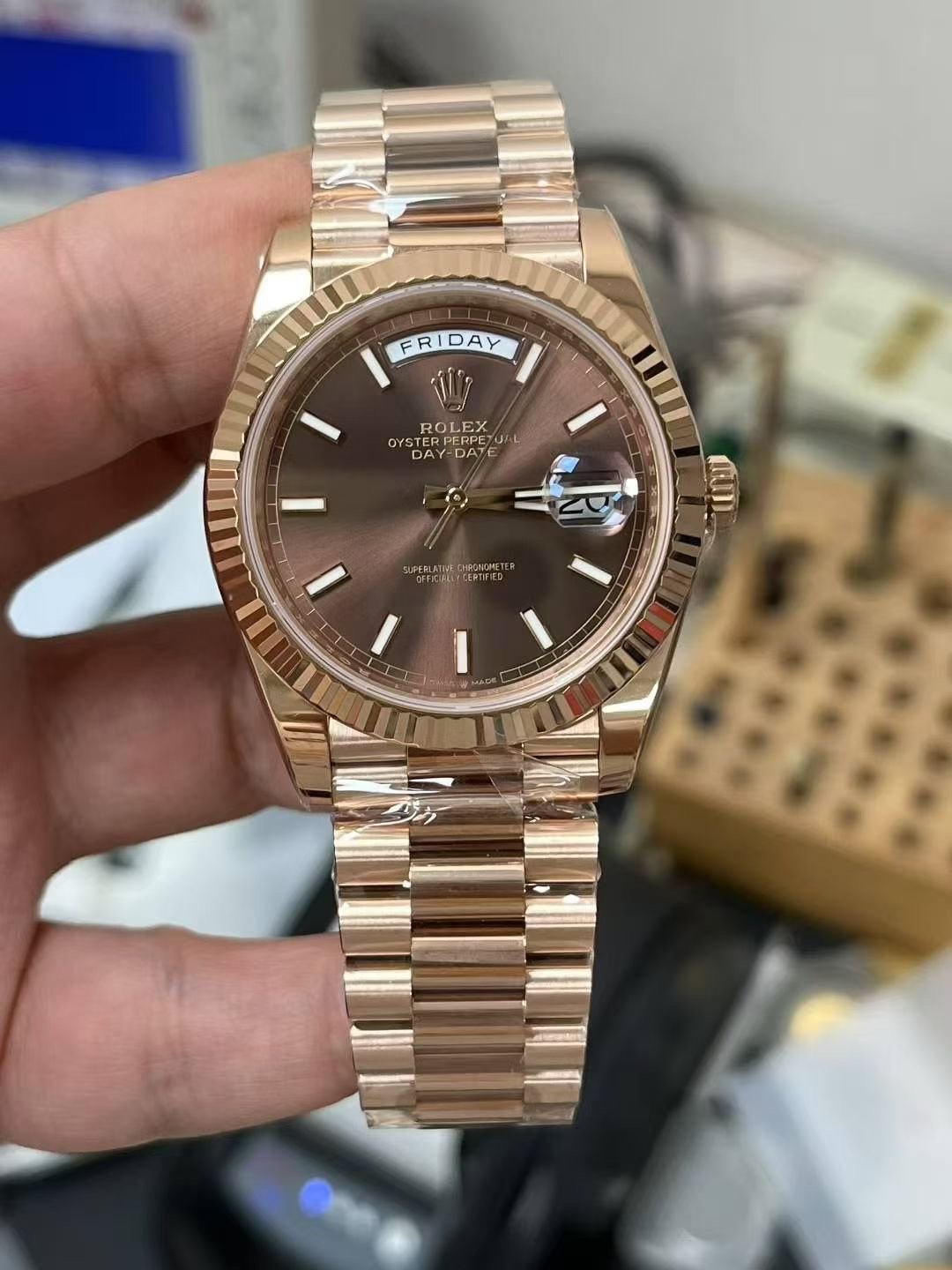 0099112ee6f2417 AMO Watch