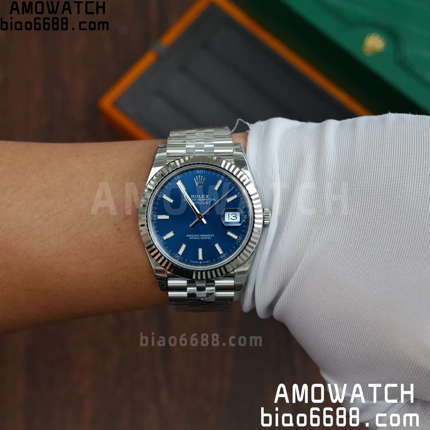 024237b2fef1277 AMO Watch