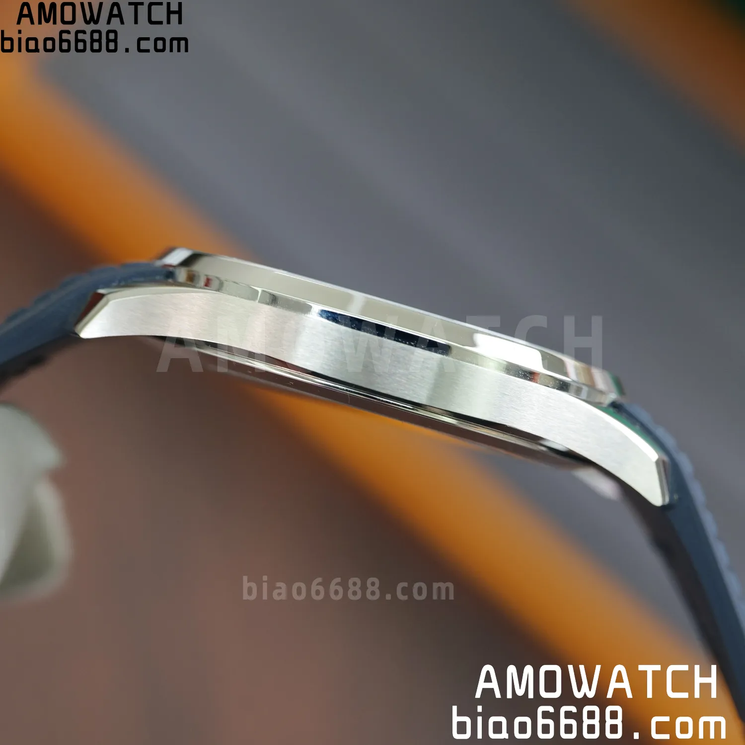 050c4a463052e84 AMO Watch