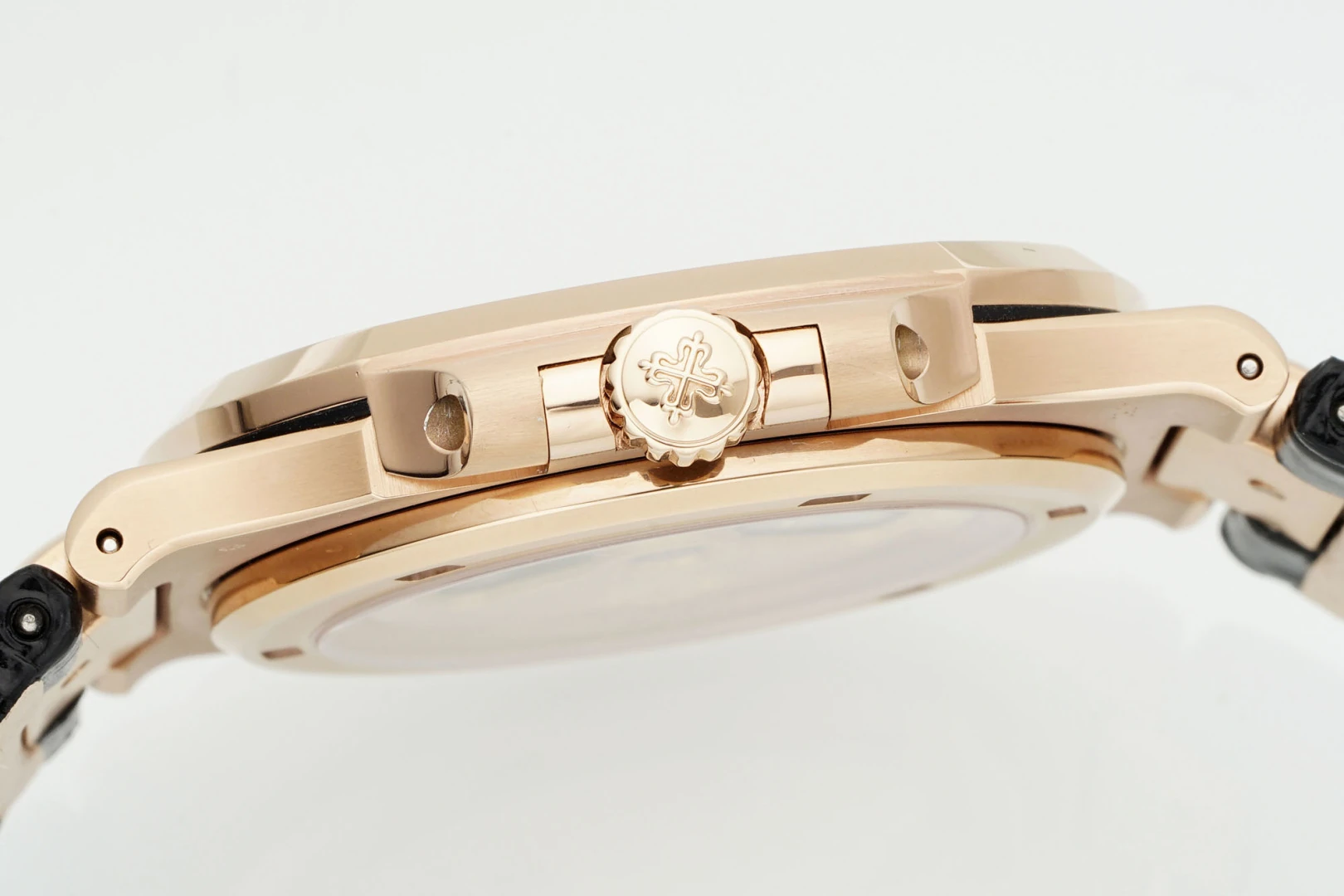 05cb764008d7f6c AMO Watch