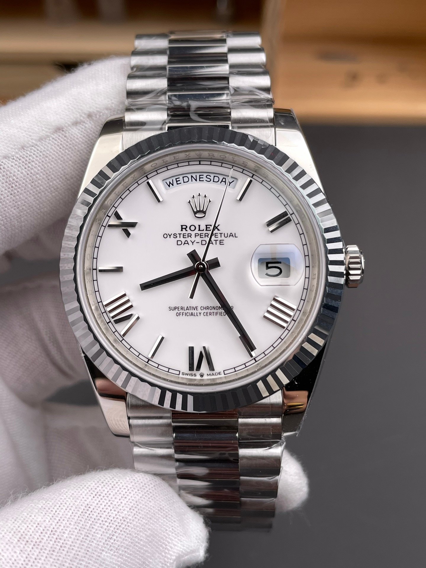 09f534e6492baec AMO Watch